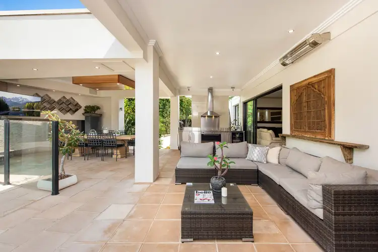 3 Belgrave Place, Carindale QLD 4152