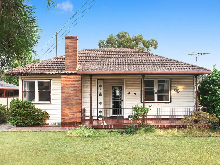 9 Seventh Avenue, Seven Hills NSW 2147