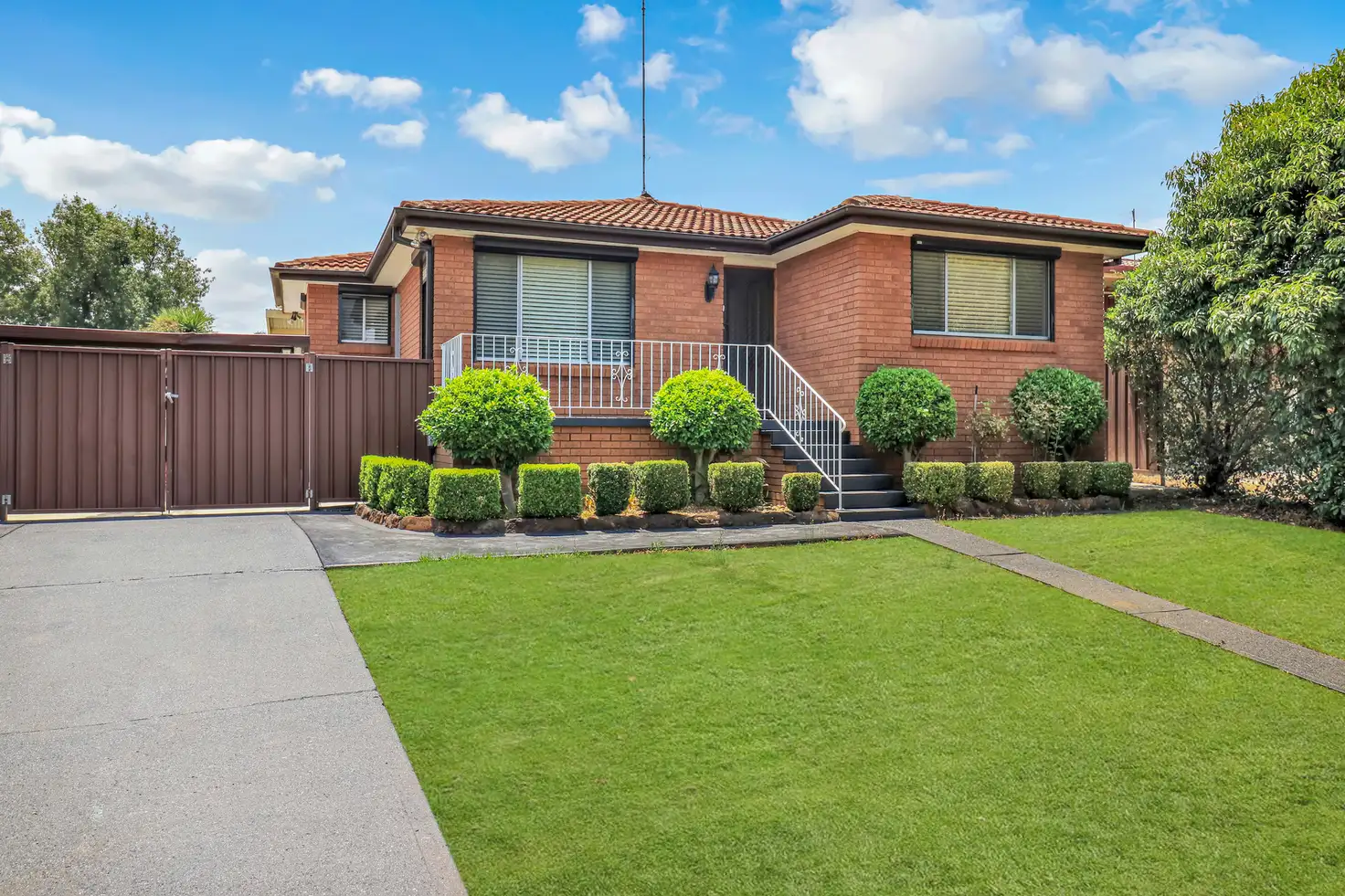 Main view of Homely house listing, 49 Shadlow Crescent, St Clair NSW 2759
