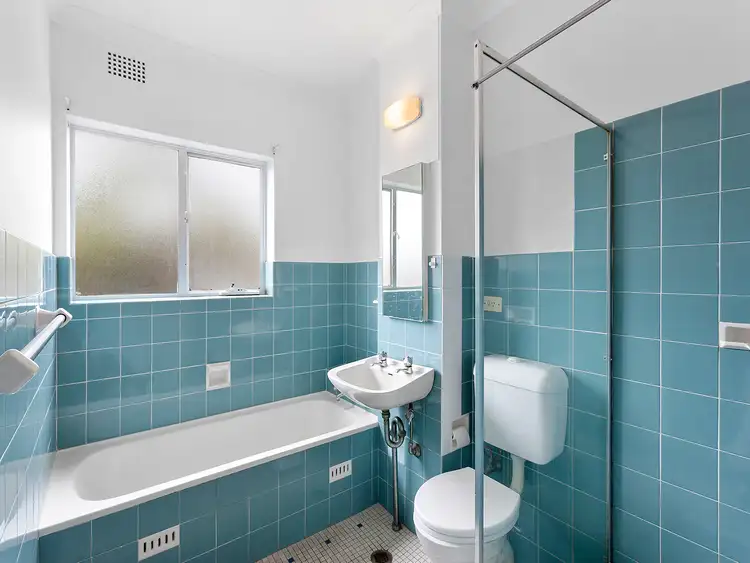 Fourth view of Homely unit listing, 9/6 Barber Avenue, Eastlakes NSW 2018