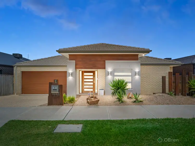 5 Bowood Street, Officer VIC 3809