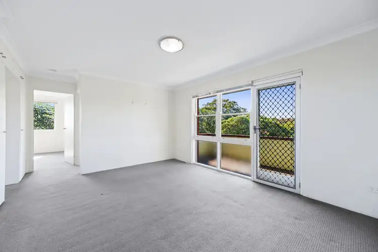 5/251A Botany Street