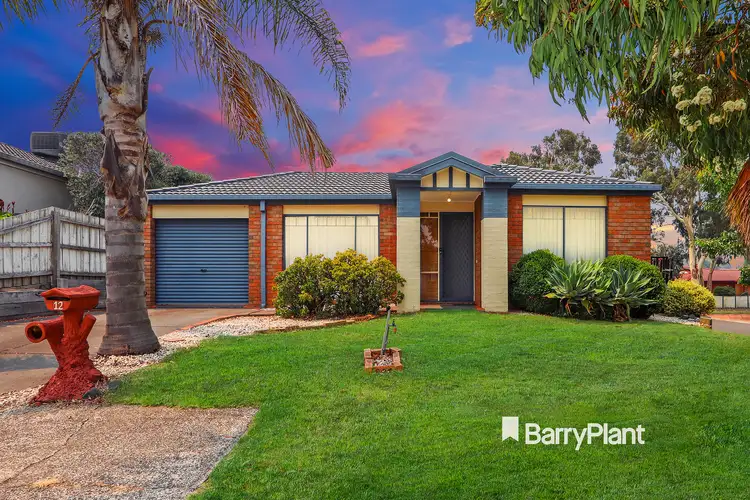 12 Overton Close, Rowville VIC 3178