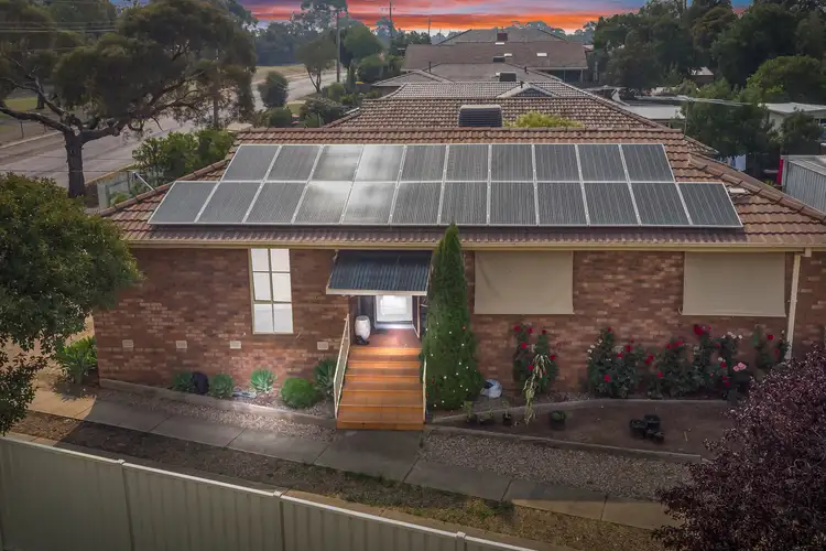 47 Centenary Avenue, Melton VIC 3337