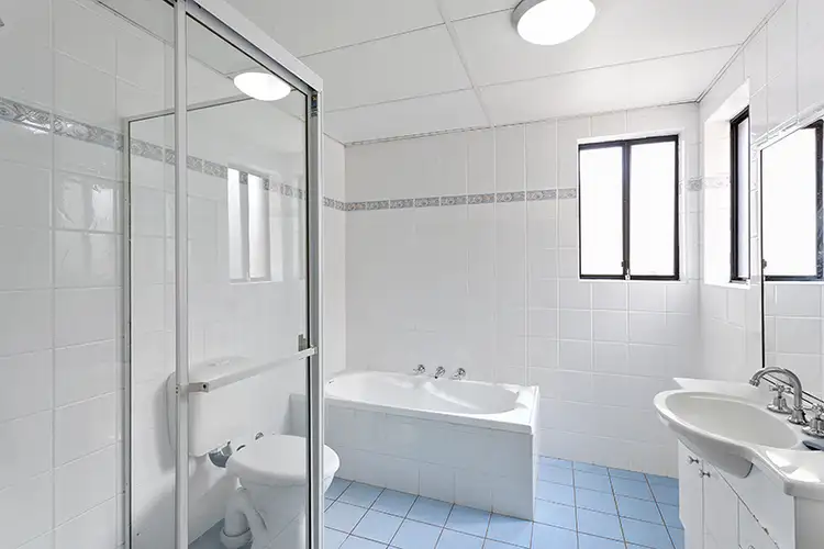 Fourth view of Homely unit listing, 2/11-17 Hevington Road, Auburn NSW 2144