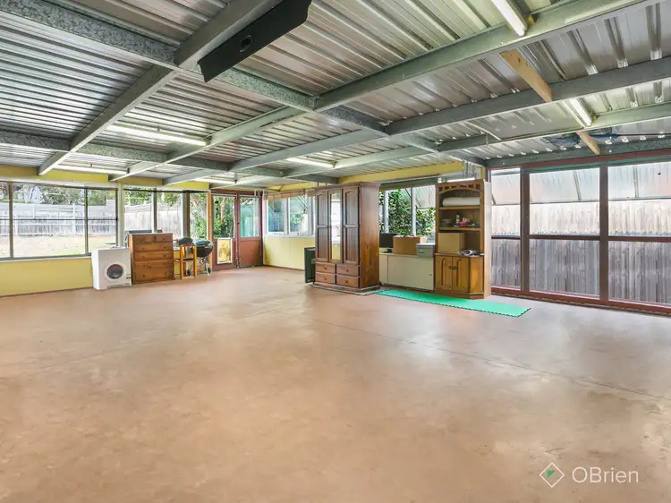 Sixth view of Homely house listing, 6 Tasman Court, Carrum Downs VIC 3201