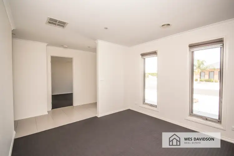 Sixth view of Homely townhouse listing, 17 Hickson Street, Horsham VIC 3400