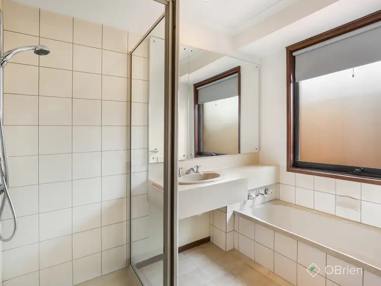 Sixth view of Homely house listing, 8 Melsetta Court, Carrum Downs VIC 3201