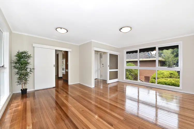 Third view of Homely unit listing, 2/6 Rosaline Avenue, Mount Waverley VIC 3149
