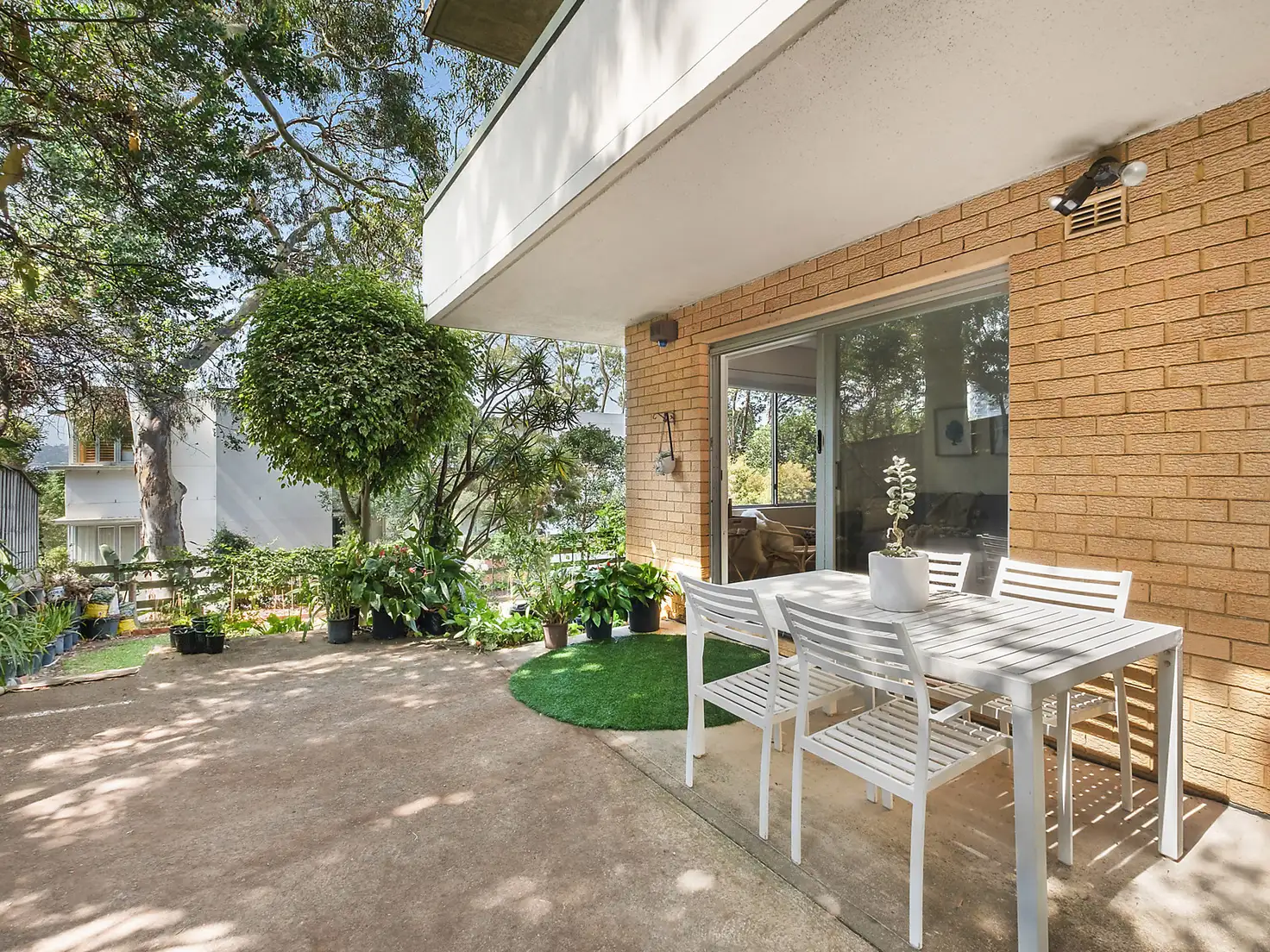 Main view of Homely unit listing, 10/82 Pacific Parade, Dee Why NSW 2099