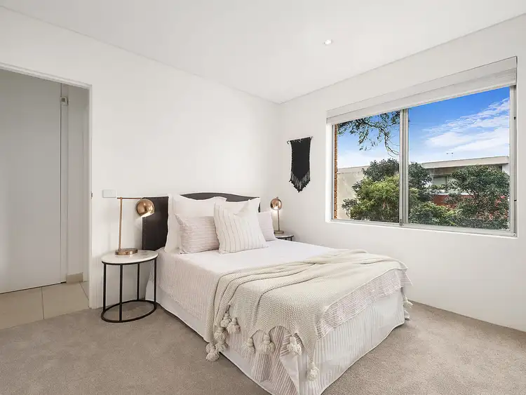 Fourth view of Homely unit listing, 10/82 Pacific Parade, Dee Why NSW 2099