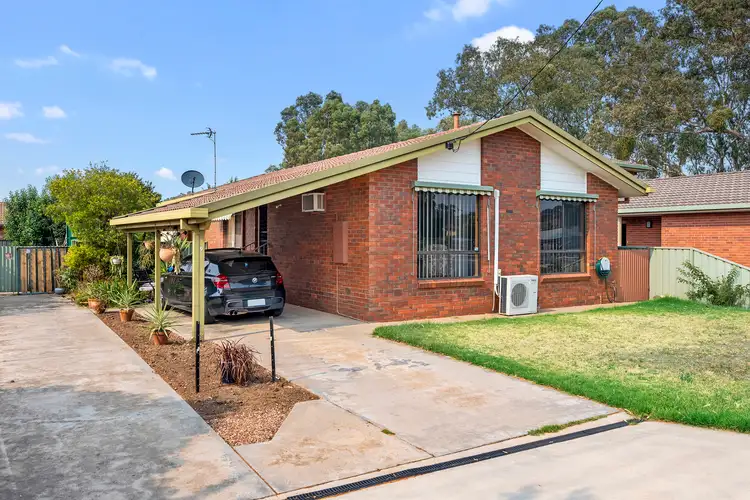 9 Wesley Street, Kangaroo Flat VIC 3555