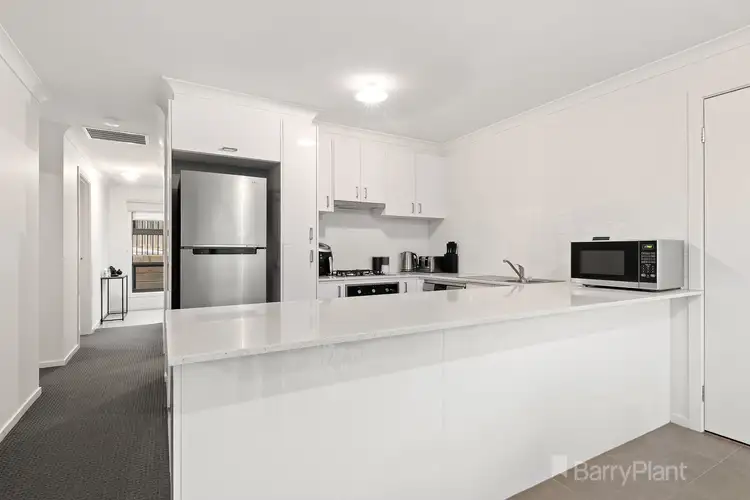 Sixth view of Homely house listing, 21 Parkhead Circuit, Warragul VIC 3820