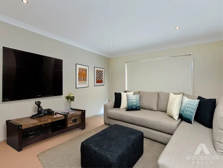 Third view of Homely house listing, 7 Berkshire Place, Heathwood QLD 4110