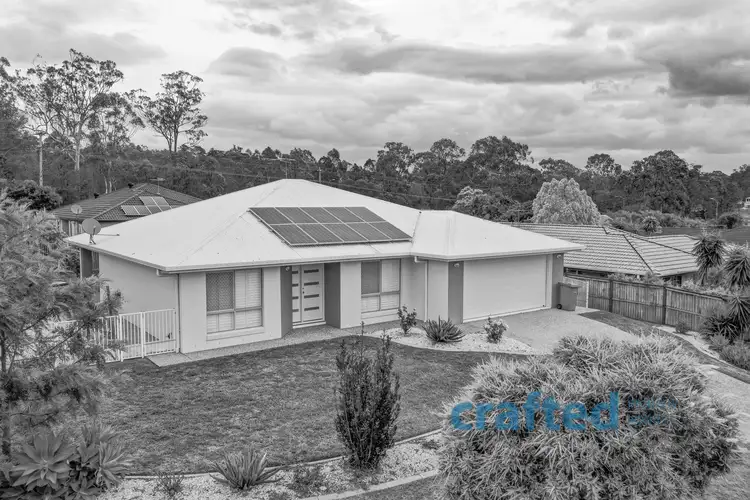 7 Essex Place, Heritage Park QLD 4118