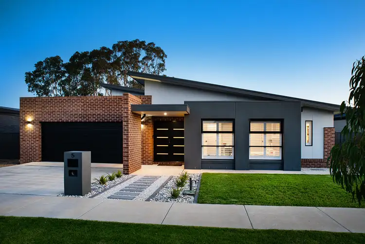Second view of Homely house listing, 5 Keewong Drive, Strathfieldsaye VIC 3551