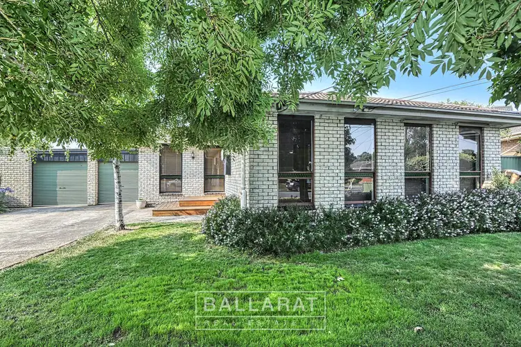 1 Christine Avenue, Alfredton VIC 3350