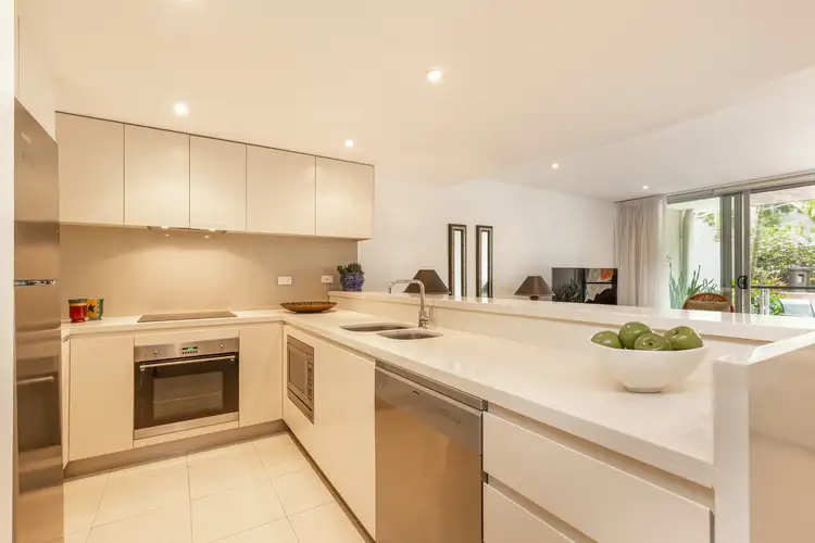 Third view of Homely apartment listing, 2/6 Foley Street, Mona Vale NSW 2103