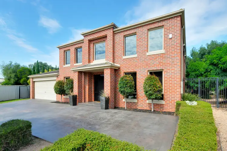 Second view of Homely house listing, 2 Winston Court, Traralgon VIC 3844