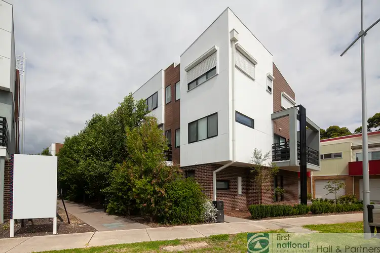 10/6 Huckson Street, Dandenong VIC 3175