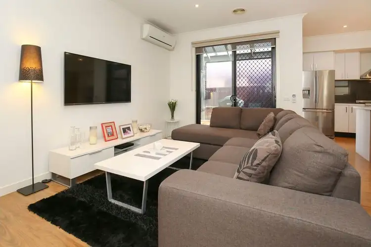 Sixth view of Homely house listing, 8 De Rossi Boulevard, Wollert VIC 3750
