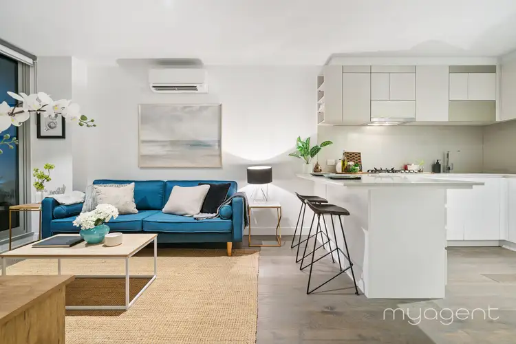 2408/38 Rose Lane