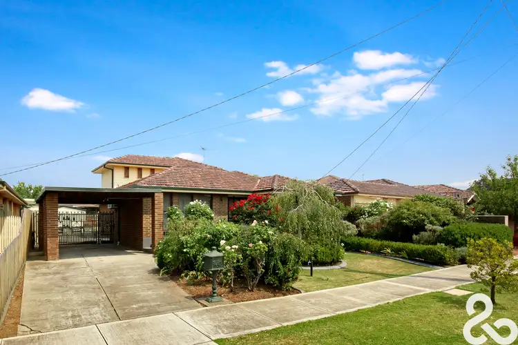 13 Hammond Drive, Epping VIC 3076