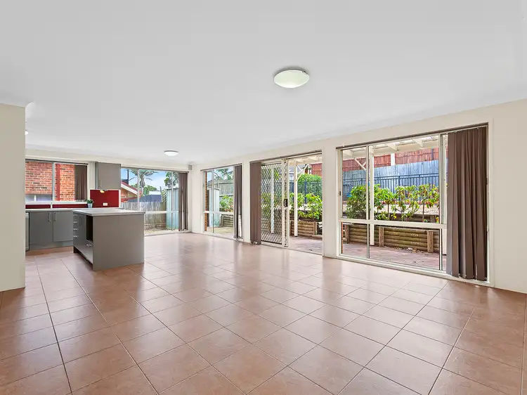 Fourth view of Homely house listing, 19 Lasseter Avenue, Chifley NSW 2036
