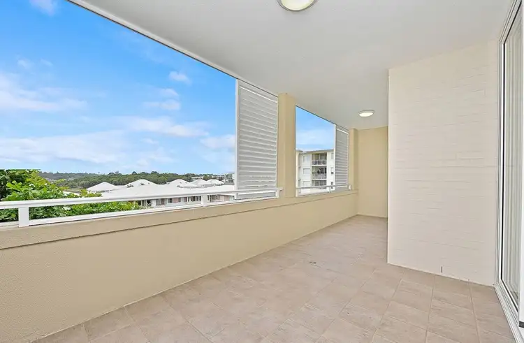 306/10 Vineyard Way