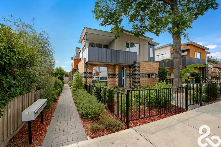 4/90 Watsonia Road, Watsonia VIC 3087