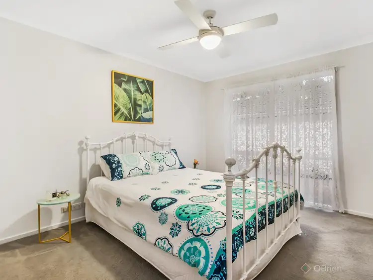 Fourth view of Homely house listing, 10 Leonard Avenue, Berwick VIC 3806