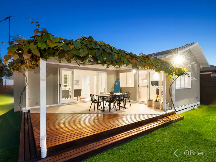 27 Church Street, Beaumaris VIC 3193