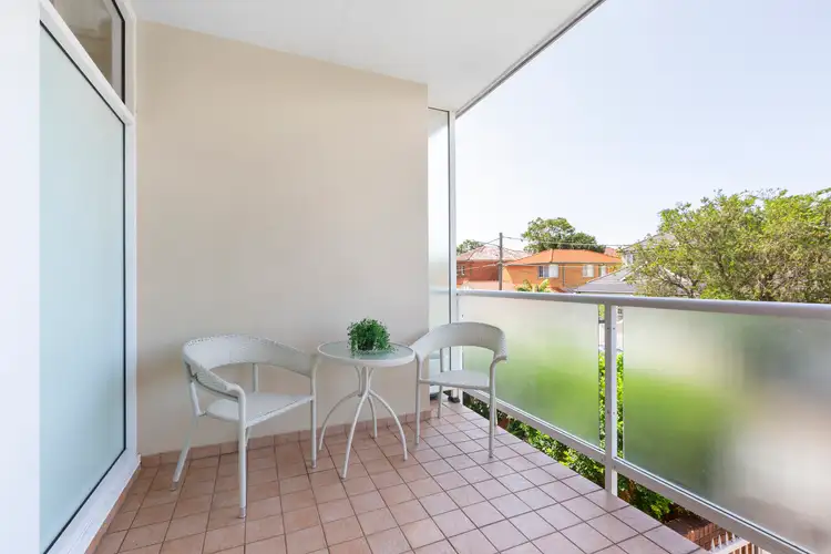 Second view of Homely apartment listing, 4/10-12 Golf Parade, Manly NSW 2095