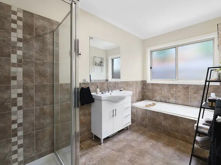 Sixth view of Homely house listing, 2 Ralph Court, Bell Park VIC 3215