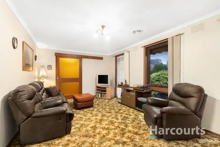 Third view of Homely house listing, 2 Carisbrooke Court, Wantirna VIC 3152