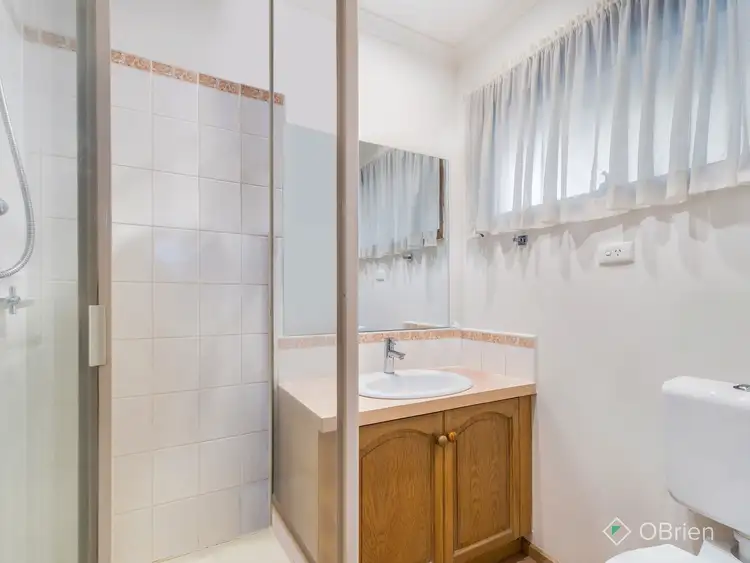 Sixth view of Homely house listing, 3 Rowellyn Avenue, Carrum Downs VIC 3201