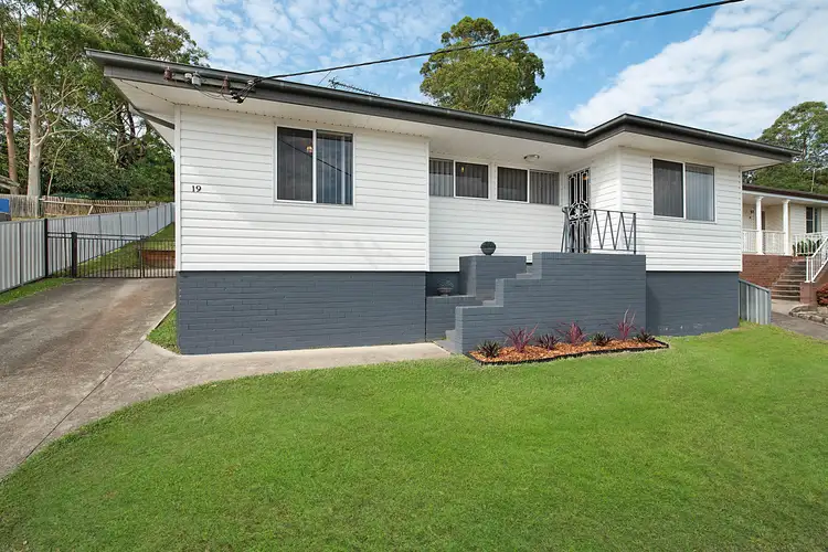 19 Bernice Crescent, Waratah West NSW 2298