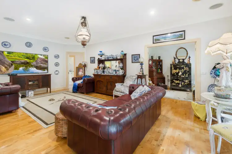 Sixth view of Homely house listing, 10 Peppermint Place, Somerville VIC 3912