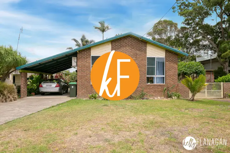 4 Croads Esplanade, Smithtown NSW 2440