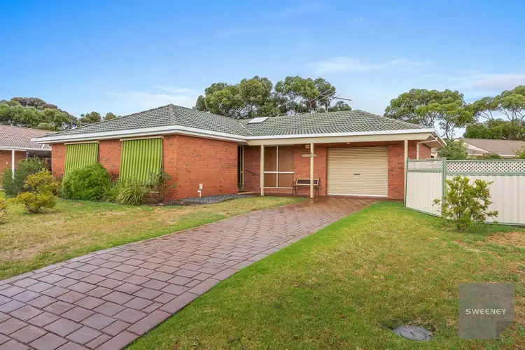 1 Cuddle Court, Bacchus Marsh VIC 3340