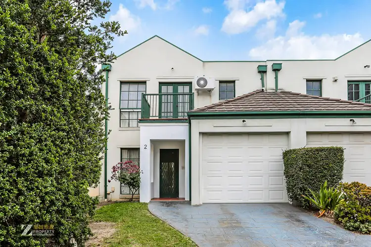 2 Village Walk, Box Hill VIC 3128