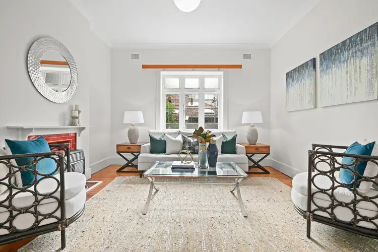 8 The Boulevarde, Lewisham NSW 2049