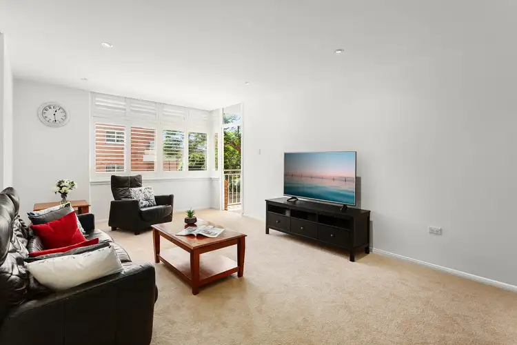 Second view of Homely apartment listing, 1/19 Kingsway, Dee Why NSW 2099