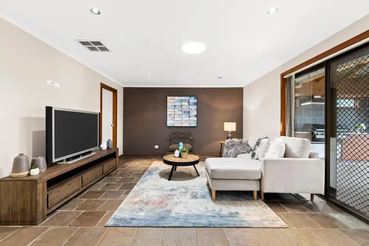 Fifth view of Homely house listing, 8 Stanton Place, Mill Park VIC 3082