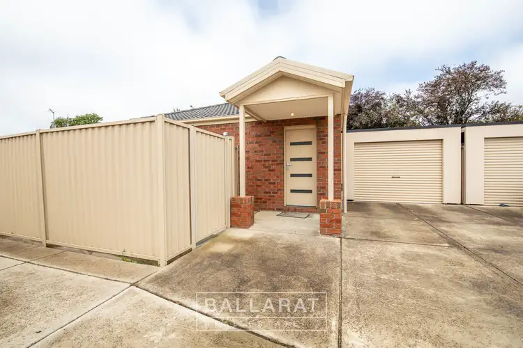 2/35 Foster Street, Redan VIC 3350