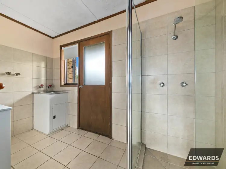 Fifth view of Homely unit listing, 4/2-4 Morton Avenue, Drouin VIC 3818