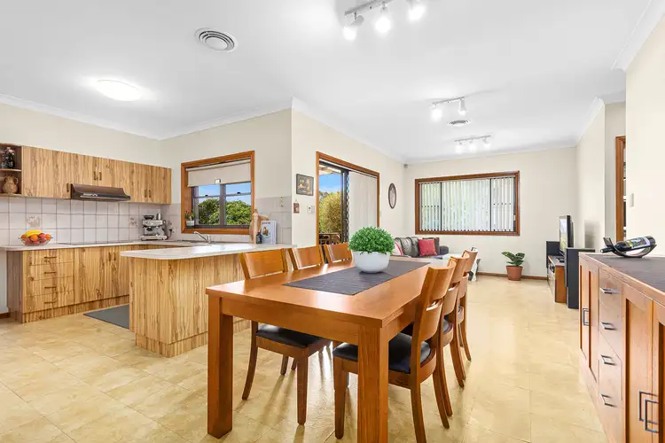 29 Hogan Avenue, Mount Warrigal NSW 2528