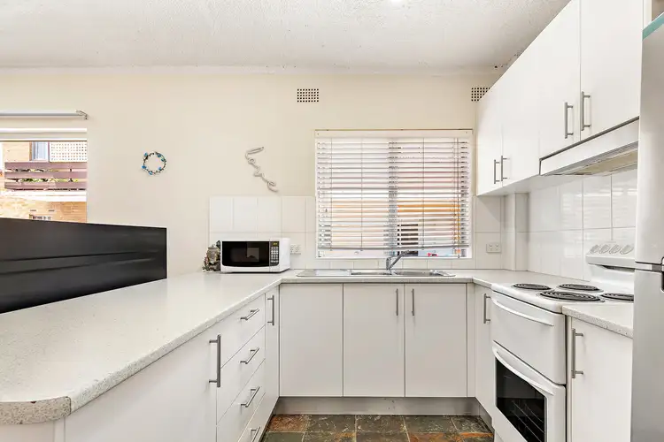 Fifth view of Homely apartment listing, 3/6 Richmond Avenue, Dee Why NSW 2099