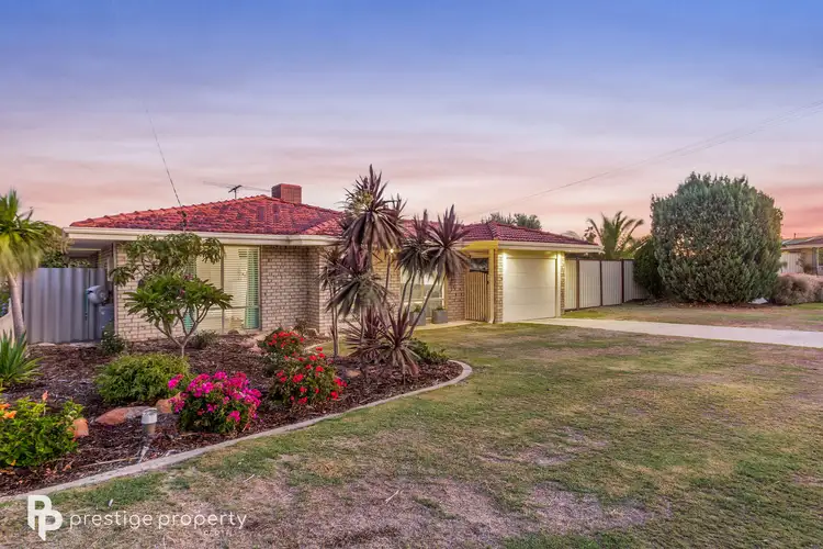 2 Bridgedale Close, Beldon WA 6027