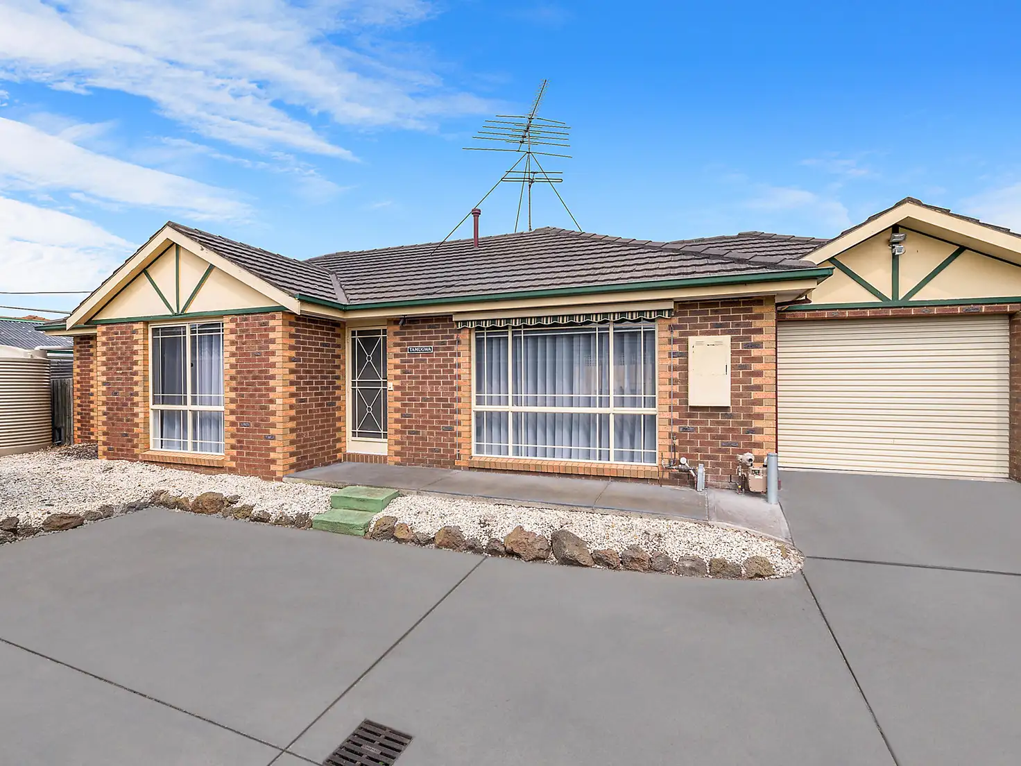 Main view of Homely unit listing, 2/87 Tahara Street, Hamlyn Heights VIC 3215